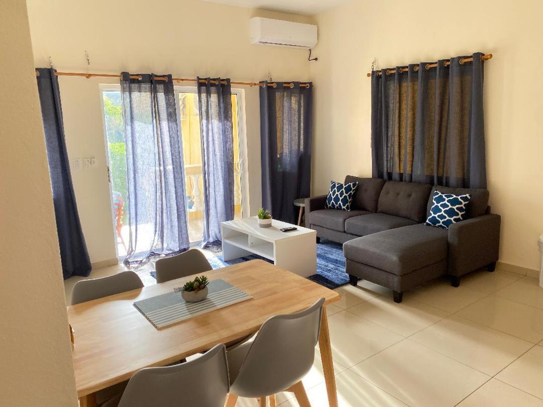 Lovely 2 Bedroom Apartment In Quiet Neighborhood! フィリップスブルフ エクステリア 写真